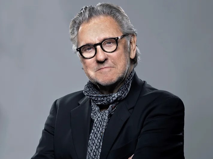 Jul med Tommy Körberg